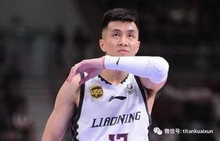 郭艾伦爆料吃饭视频,揭秘篮球巨星私下生活瞬间